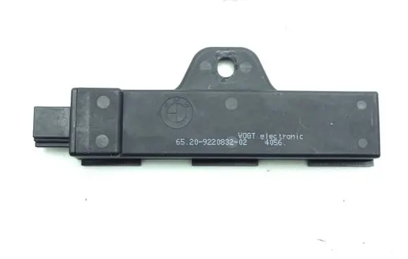 BMW 1 F20 F21 Antenna control unit 9220832