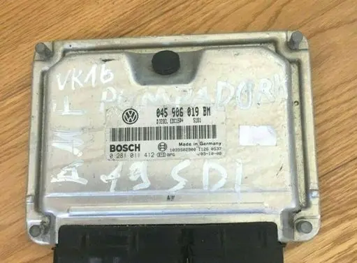 Skoda Fabia Mk1 (6Y) Engine control unit/module 045906019BM 0281011412