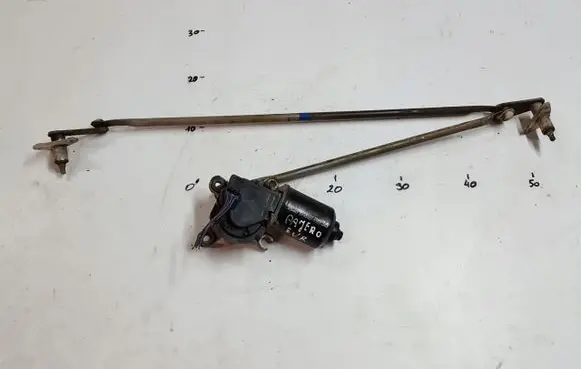 Mitsubishi Pajero Front wiper linkage and motor MR388038