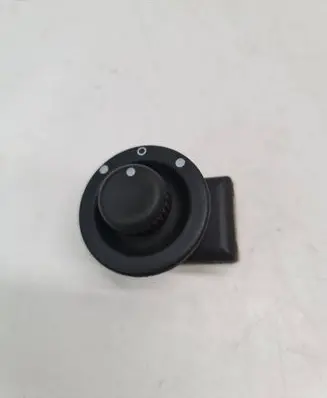 Renault Scenic I Wing mirror switch 8200002442A