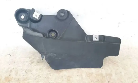 Audi Q7 4M Rear mudguard 4M0854815E