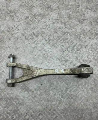 Mercedes-Benz C AMG W205 Rear control arm A2053336200