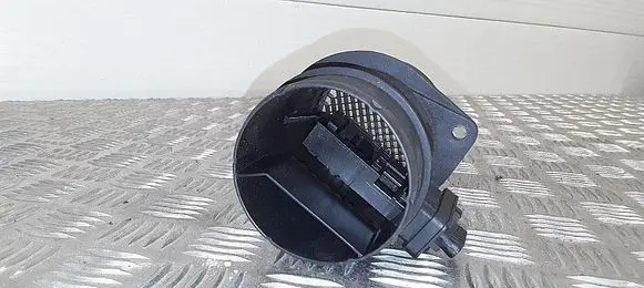 Skoda Octavia Mk3 (5E) Mass air flow meter 0281002256