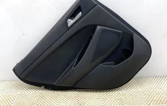 Hyundai Tucson TL Rear door card panel trim 