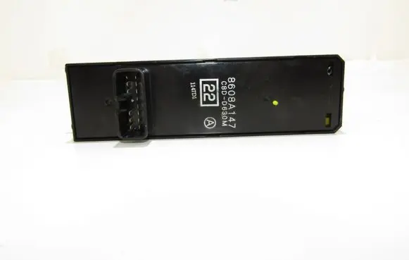 Citroen C-Crosser Electric window control switch 8608a147