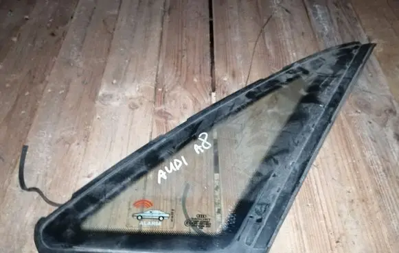 Audi A8 S8 D2 4D Rear side window