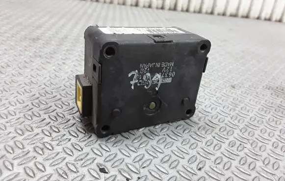 Land Rover Discovery Central locking motor 