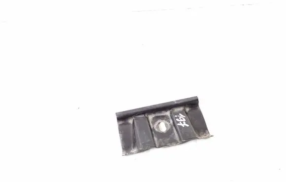 Battery bracket