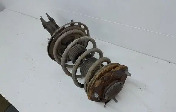 Toyota Avensis T270 Front shock absorber/damper
