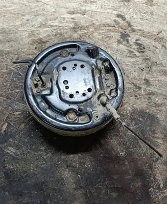 Ford Courier Rear wheel hub EY162209R