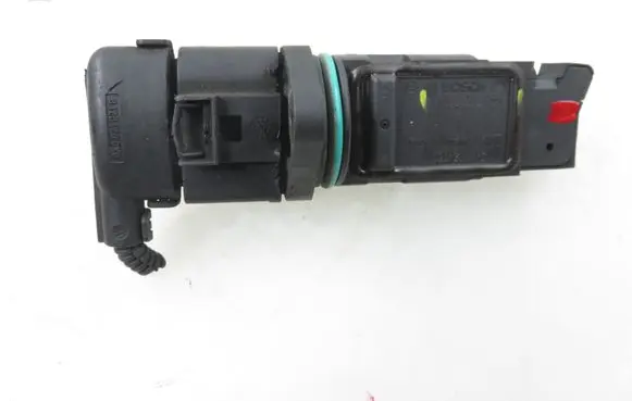 Volkswagen PASSAT B6 Mass air flow meter F00C2G2055