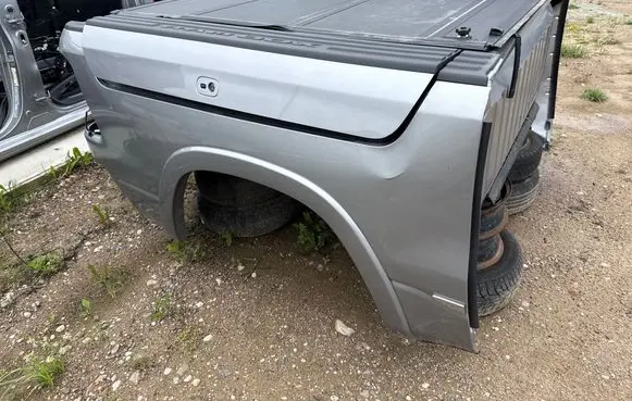 Ram 1500 Pickup box 