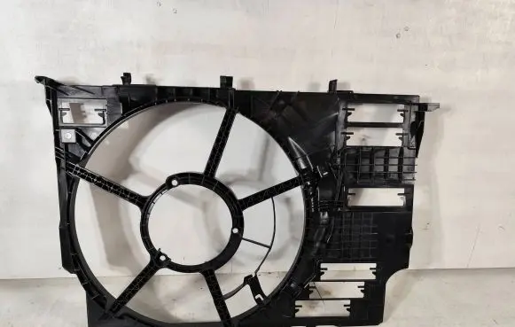BMW X1 U11 Radiator cooling fan shroud 365870040 36587074000