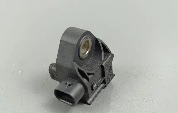 Hyundai Tucson IV NX4 Airbag deployment crash/impact sensor 95920M6000