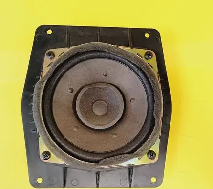 Mitsubishi Space Star Front door speaker MR285939