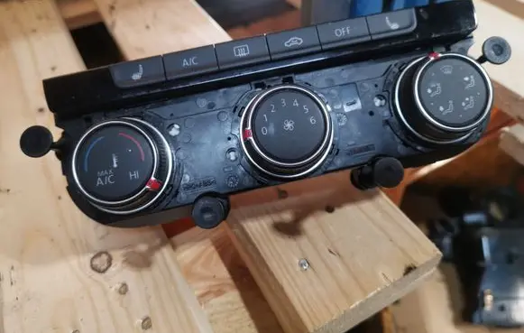 Volkswagen Touran III Climate control unit 5G0907426AK