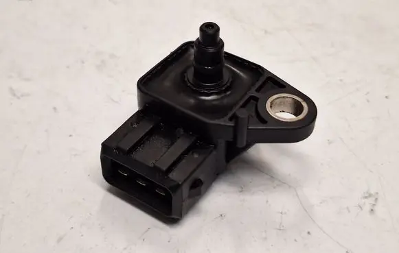 BMW 5 E60 E61 Air pressure sensor 7787142 13617787142