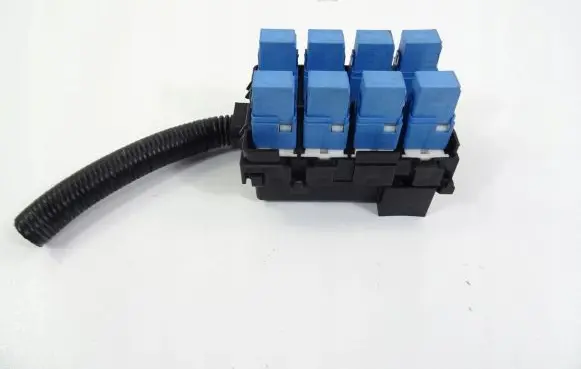 Nissan Juke I F15 Fuse box set 24382