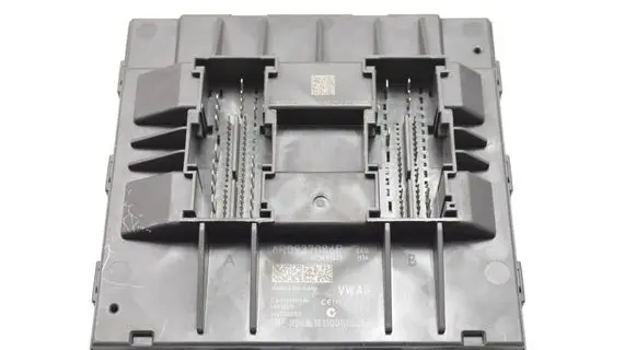 Skoda Rapid (NH) Comfort/convenience module 6R0937086P