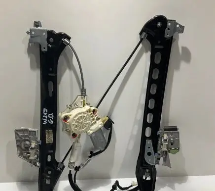 Mercedes-Benz CLS C219 Rear door window regulator with motor A2198200642 980045100