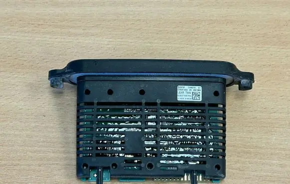 BMW 5 F10 F11 Headlight ballast module Xenon 7258278 0361868