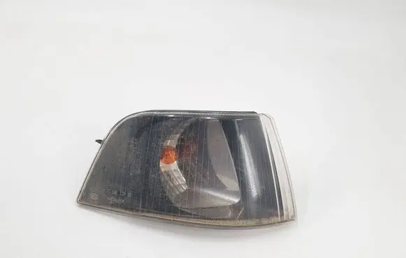 Volvo S40, V40 Front indicator light 30621832 30621834