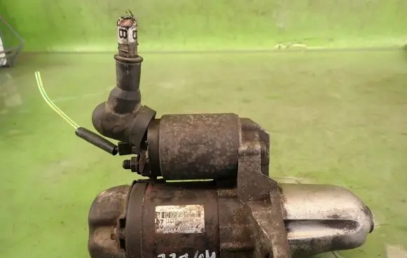 Subaru Impreza II Starter motor
