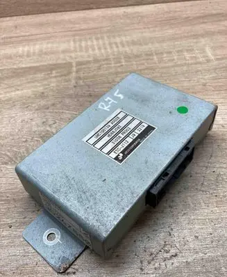 Rover 75 Gearbox control unit/module UHC100139 HD88J092 A0028