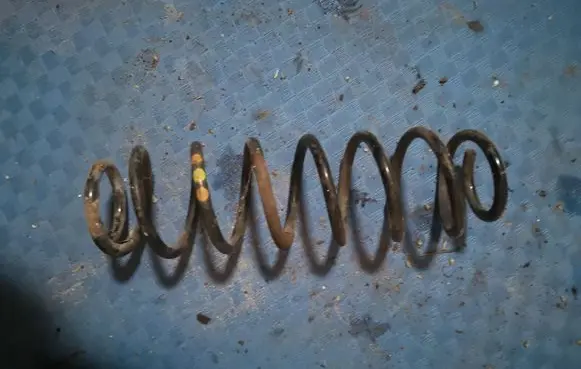 Skoda Fabia Mk2 (5J) Rear coil spring