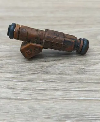 Volvo XC90 Fuel injector 9186340