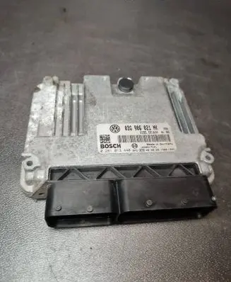 Volkswagen PASSAT B6 Engine control unit/module 03G906021NK