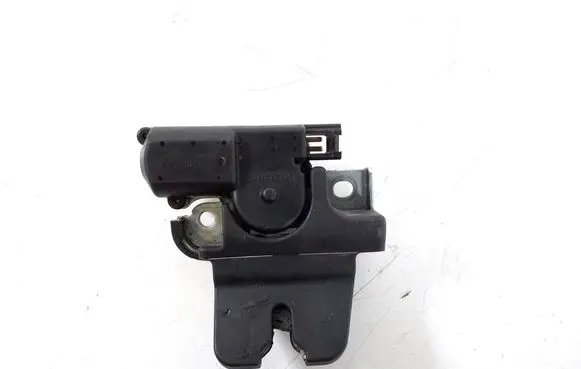Lexus GS 300 400 430 Loading door lock 64600-30120