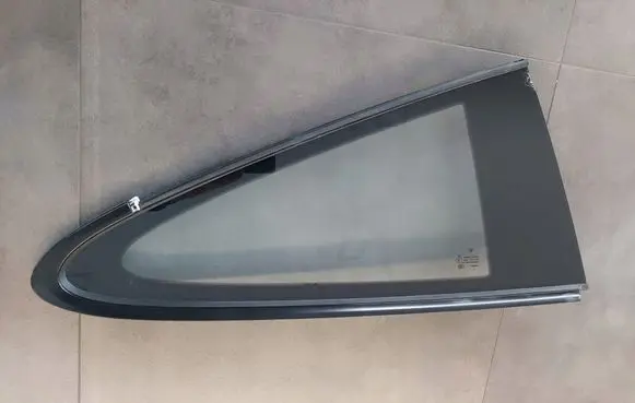 Porsche 911 991 Rear side window 99154311291