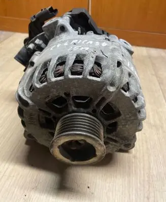 Citroen C4 Grand Picasso Generator/alternator 9674646180 4013353 2623001A