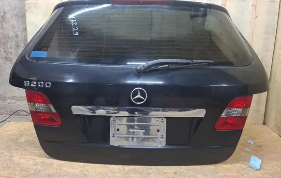 Mercedes-Benz B W245 Tailgate/trunk/boot lid 