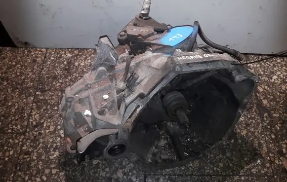 Manual 6 speed gearbox