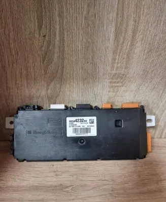 Peugeot 308 Battery control module 9858423280