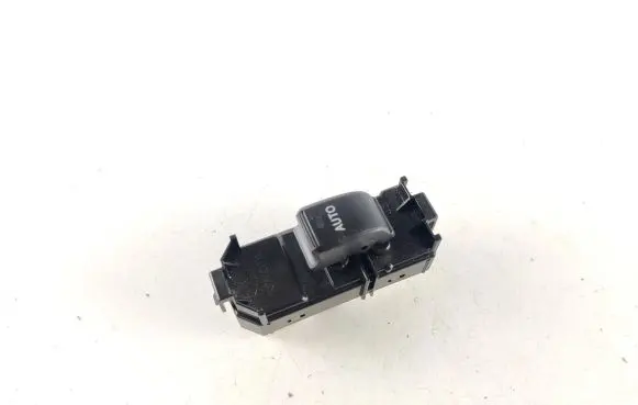 Lexus RX 330 - 350 - 400H Electric window control switch 8403048090