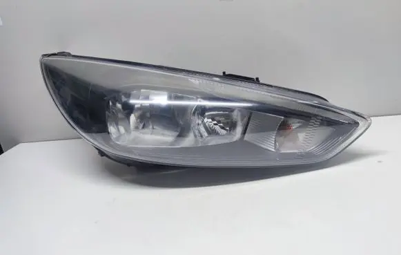 Ford Focus Headlight/headlamp F1EB13W029A