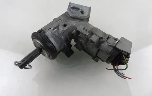 Ford Fiesta Ignition lock 8A6T15607AB 8V513F880DA