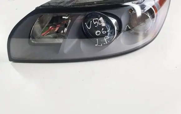 Volvo V50 Headlight/headlamp 31335242 0301198277