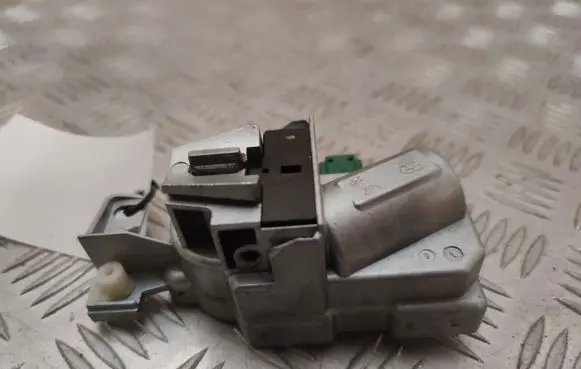 Steering wheel lock