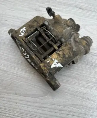 Peugeot 406 Rear brake caliper