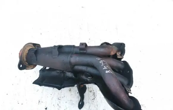 Mazda 6 Exhaust manifold