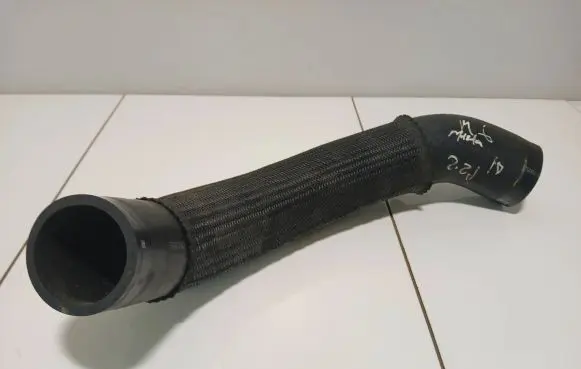 Mazda 6 Intercooler hose/pipe