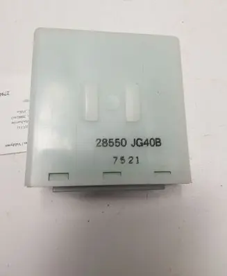 Nissan X-Trail T31 Door central lock control unit/module 28550JG40B