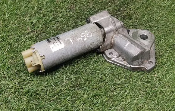 Audi A8 S8 D3 4E Seat adjustment motor 198397104 0130002532
