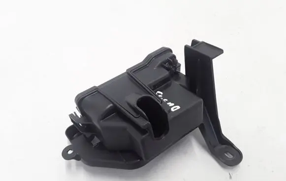 Renault Twingo III Fuse module