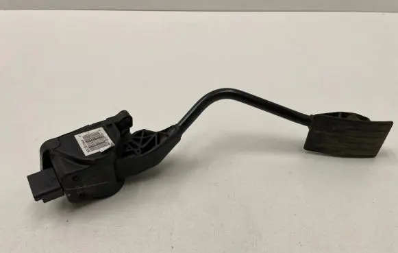 Citroen C5 Accelerator throttle pedal 9686212980 A03700D02 0280755159
