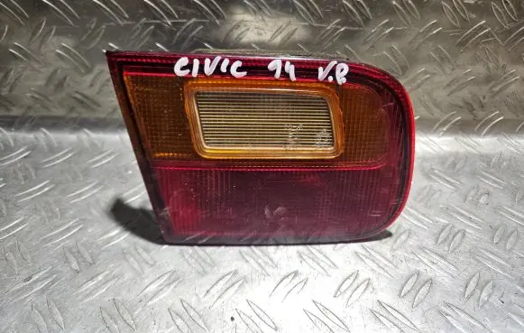 Honda Civic Tailgate rear/tail lights 0431132